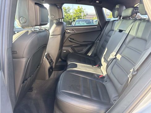 Used 2021 Porsche Macan GTS AWD/4WD image 11