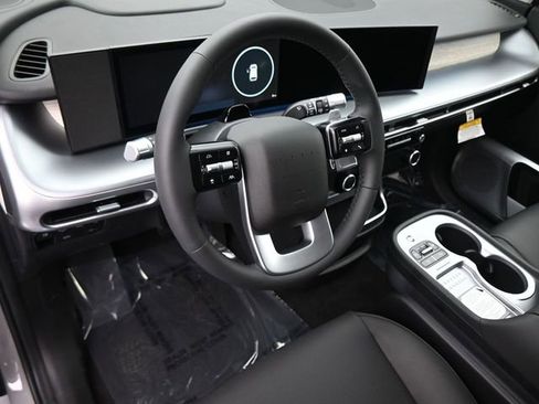 New 2026 Hyundai Ioniq 9 Limited AWD/4WD image 16