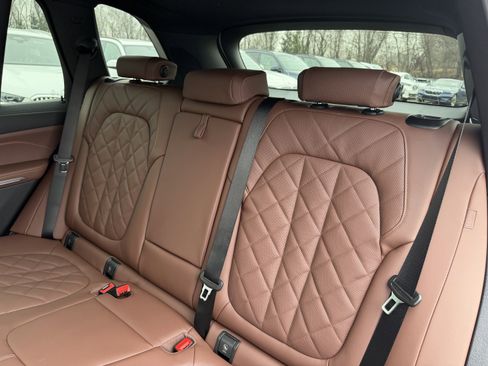 New 2026 BMW X5 xDrive40i w/ Premium Package image 15