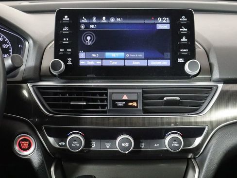 Used 2021 Honda Accord Sport image 26