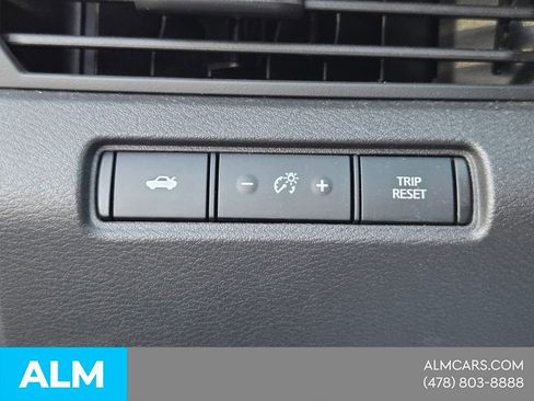 Used 2025 Nissan Altima 2.5 SV image 29