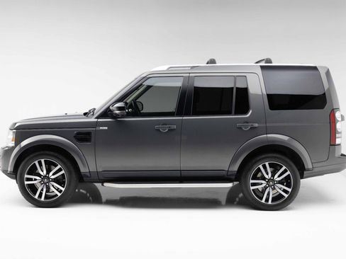 Used 2016 Land Rover LR4 HSE LUX AWD/4WD image 13