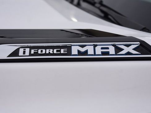 Used 2022 Toyota Tundra Limited image 10