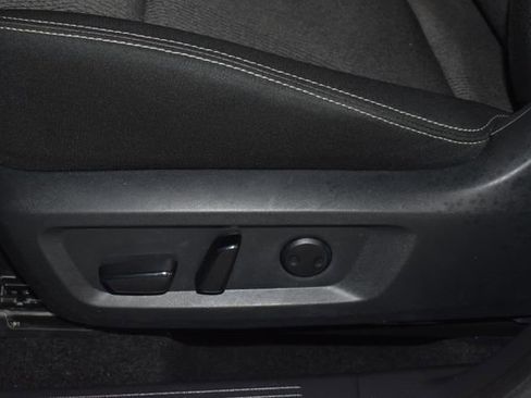 Used 2025 Nissan Rogue SV image 13