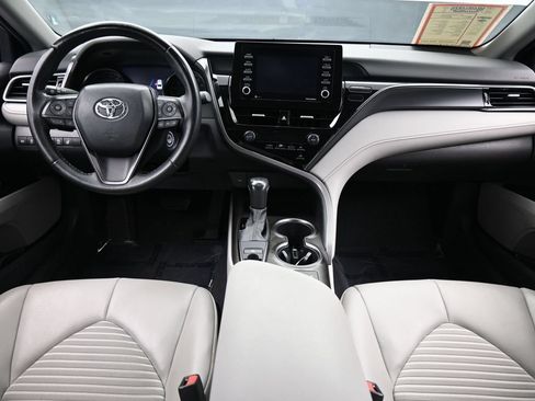 Used 2021 Toyota Camry SE w/ Cold Weather Package AWD/4WD image 33