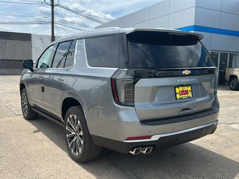 New 2026 Chevrolet Tahoe High Country AWD/4WD image 9