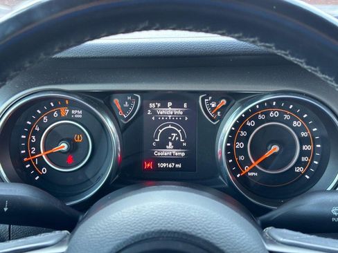 Used 2018 Jeep Wrangler Unlimited Sport S image 20