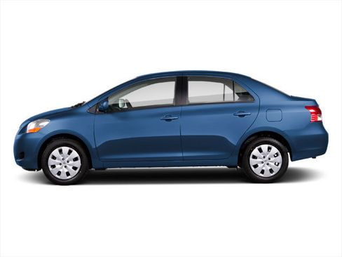 Used 2010 Toyota Yaris Sedan FWD image 3