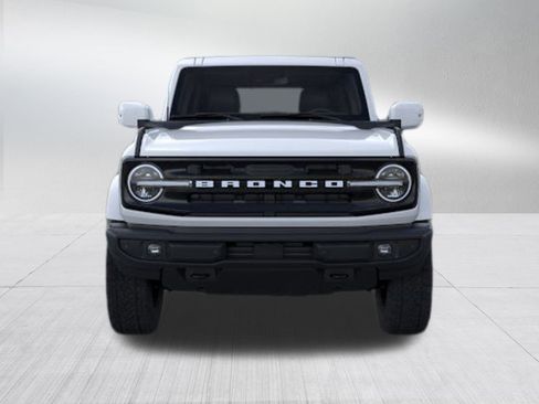 New 2025 Ford Bronco Outer Banks image 6