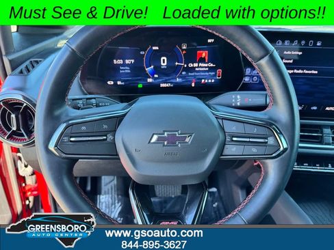 Used 2024 Chevrolet Equinox EV RS FWD image 12