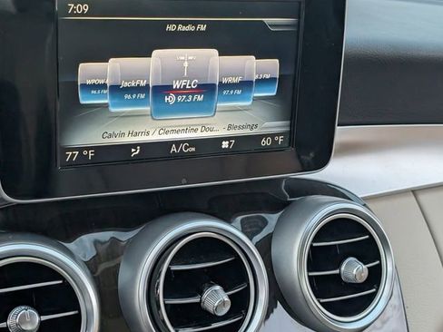 Used 2018 Mercedes-Benz C 300 Sedan image 17