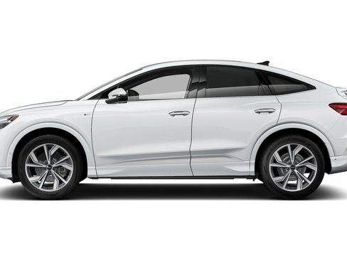 Certified 2023 Audi Q4 e-tron Prestige AWD/4WD image 8