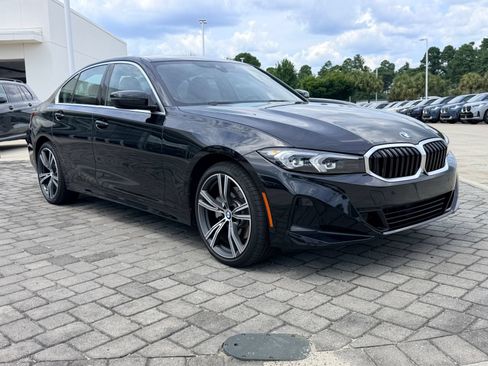 Used 2024 BMW 330i xDrive Sedan w/ Premium Package AWD/4WD image 7