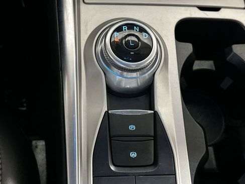 Used 2021 Ford Explorer XLT w/ Equipment Group 202A image 31