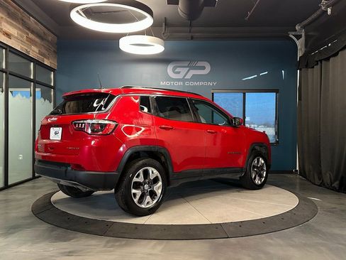 Used 2017 Jeep Compass Limited image 4