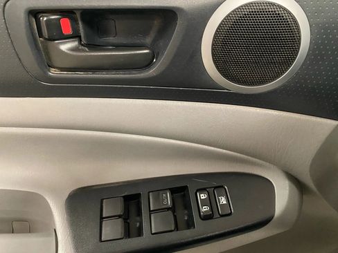 Used 2014 Toyota Tacoma 4x4 Double Cab w/ TRD Sport Package image 10