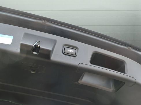 Used 2023 Hyundai Santa Fe SEL w/ Cargo Package AWD/4WD image 8