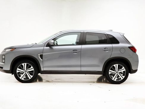 Used 2025 Mitsubishi Outlander Sport AWD image 6