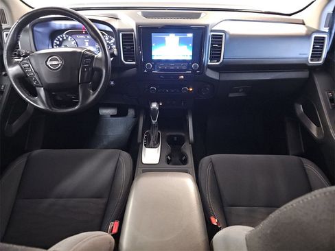 Used 2024 Nissan Frontier SV w/ SV Convenience Package image 9