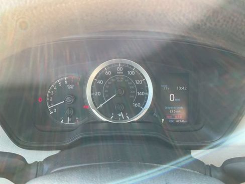 Used 2022 Toyota Corolla LE FWD image 22