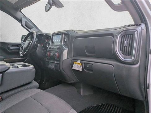 Used 2021 Chevrolet Silverado 1500 LT image 22