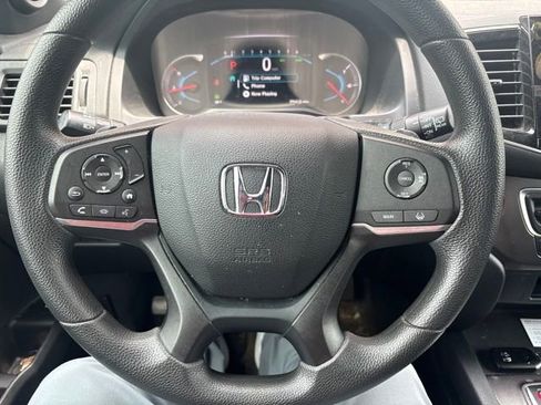 Used 2021 Honda Passport Sport image 11