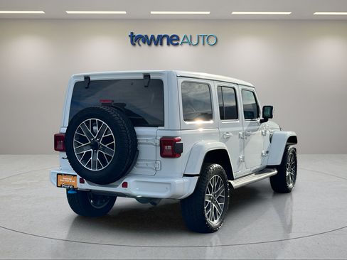 Used 2024 Jeep Wrangler High Altitude AWD/4WD image 5