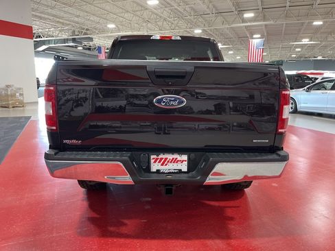 Used 2018 Ford F150 XLT image 4