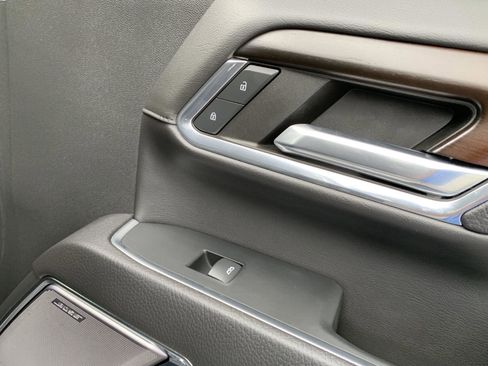 Used 2024 GMC Sierra 2500 Denali image 49