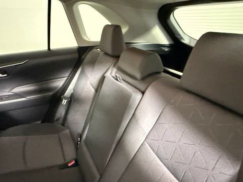 Used 2019 Toyota RAV4 XLE AWD/4WD image 40