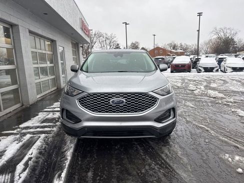Used 2024 Ford Edge SEL image 7