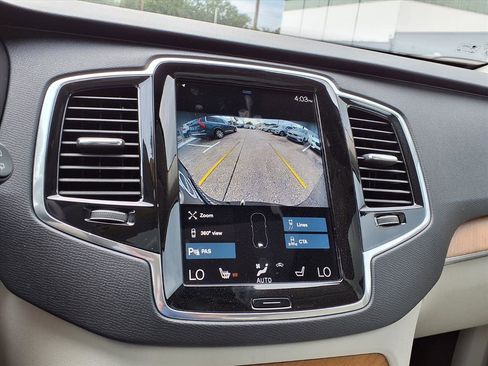 Used 2022 Volvo XC90 T6 Momentum w/ Advanced Package image 27