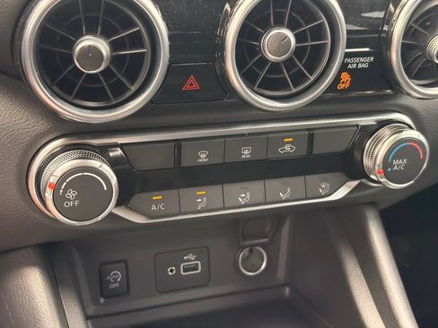 Certified 2025 Nissan Sentra S FWD image 26