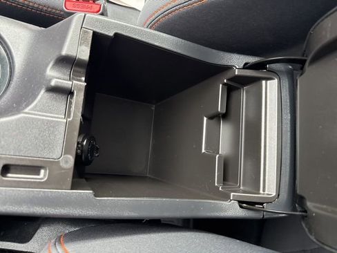 Used 2023 Subaru Crosstrek 2.0i Premium image 23