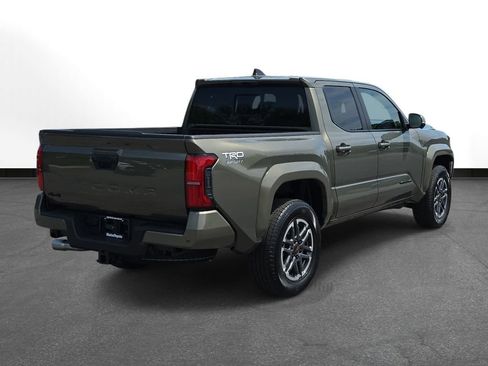 Used 2026 Toyota Tacoma TRD Sport w/ TRD Sport Premium Package AWD/4WD image 6