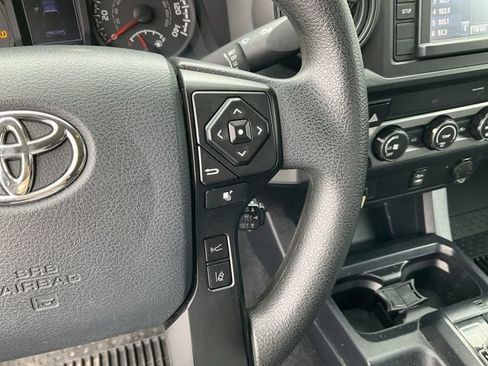 Used 2019 Toyota Tacoma SR image 19