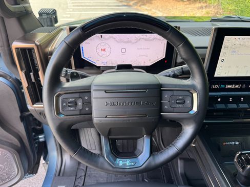 Used 2024 GMC Hummer EV 3X w/ Omega Edition AWD/4WD image 35
