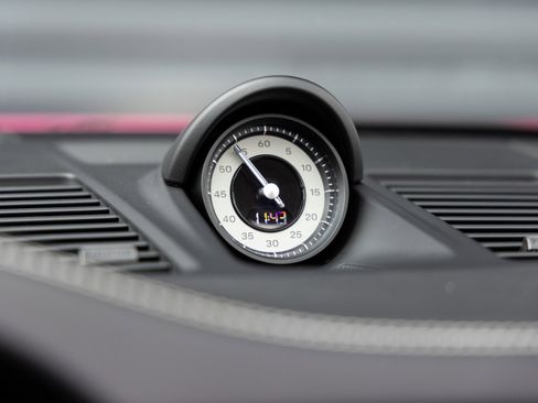 Used 2023 Porsche 911 Targa 4 GTS image 18