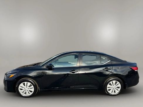 Used 2025 Nissan Sentra S image 3