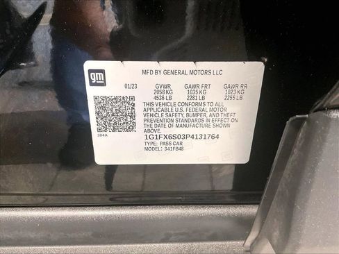 Used 2023 Chevrolet Bolt LT FWD image 35