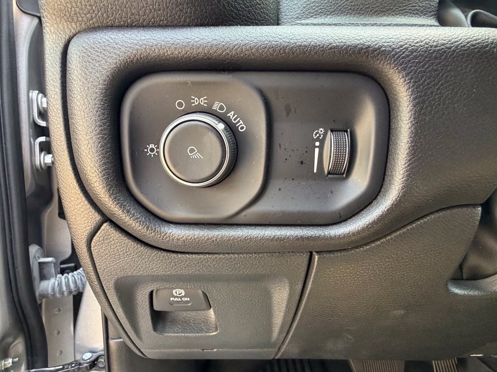Certified 2024 RAM 1500 Big Horn AWD/4WD image 31