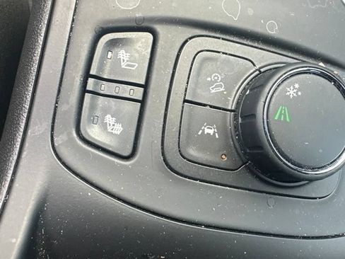 Used 2020 GMC Terrain SLT w/ Preferred Package FWD image 25