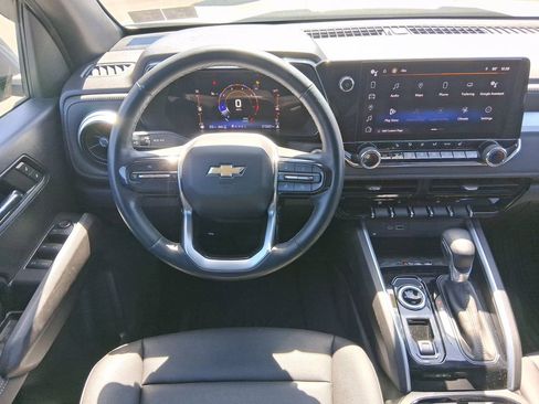 Used 2023 Chevrolet Colorado LT w/ LT Convenience Package III image 17