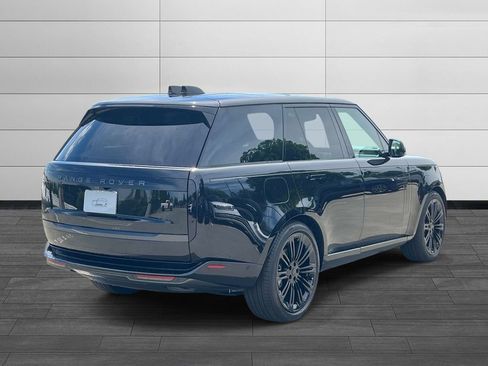 Certified 2026 Land Rover Range Rover SE AWD/4WD image 5