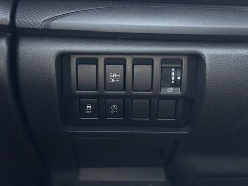 Used 2023 Subaru Forester AWD/4WD image 30