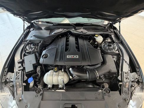 Used 2021 Ford Mustang GT Premium RWD image 36