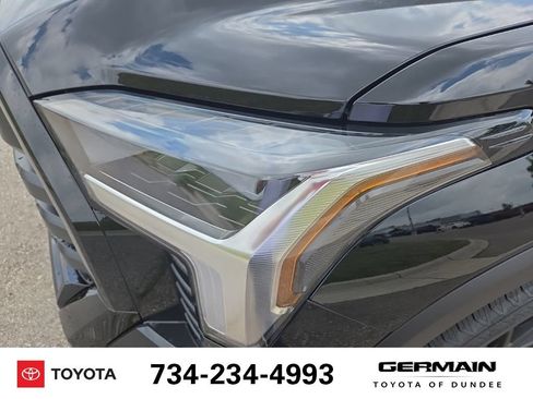 New 2026 Toyota Tundra Limited AWD/4WD image 13