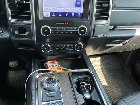 Used 2020 Ford Expedition Max Platinum AWD/4WD image 17