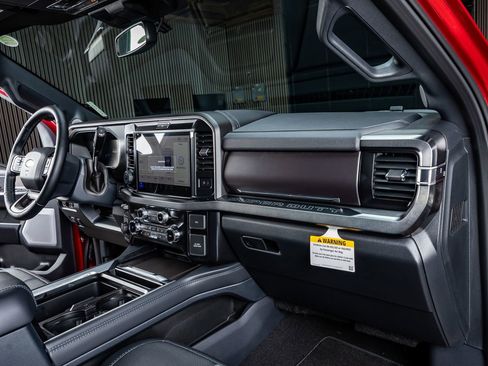 Used 2026 Ford F250 Platinum image 18