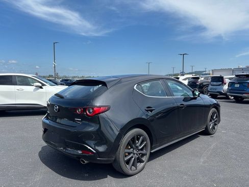 Used 2025 MAZDA MAZDA3 s Sport FWD image 2